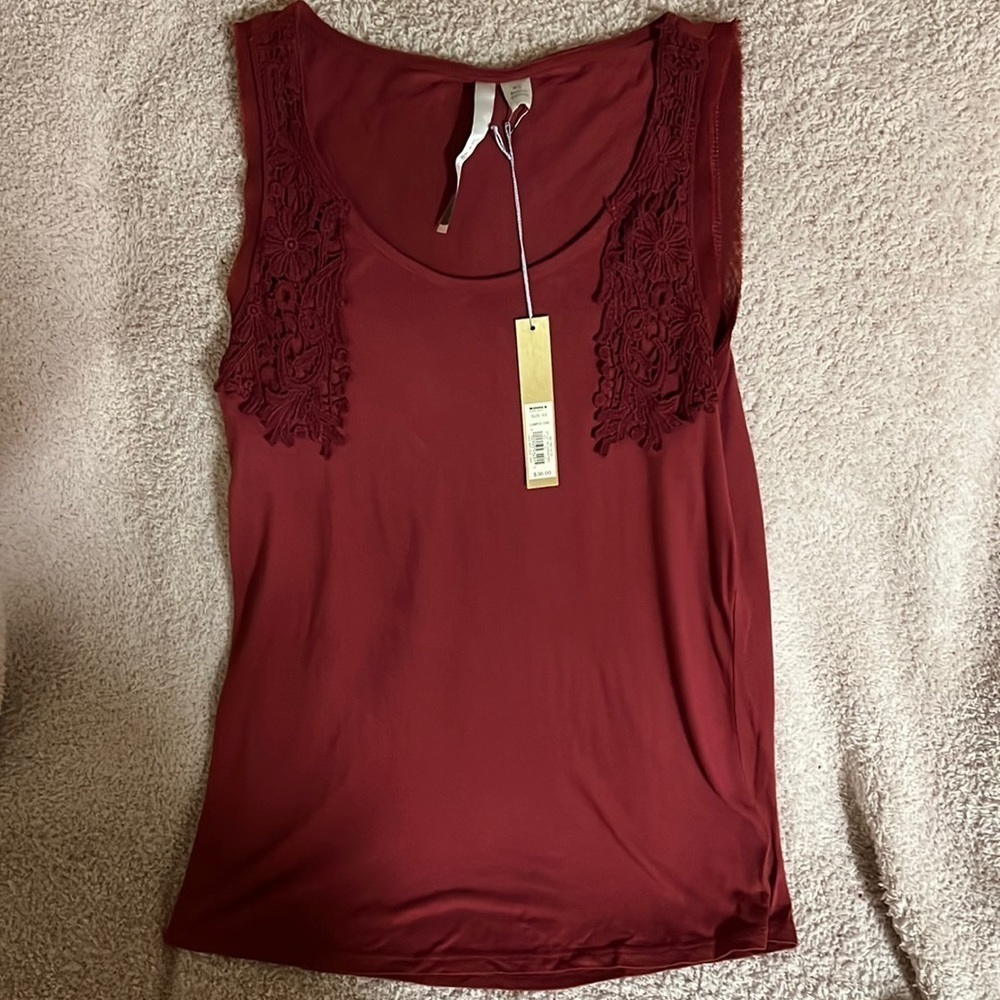 LAUREN Conrad tank top